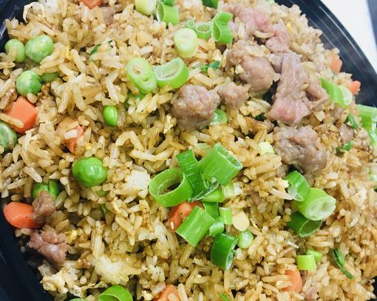 86. Riz sauté avec bœuf / Fried rice with beef / 牛炒饭